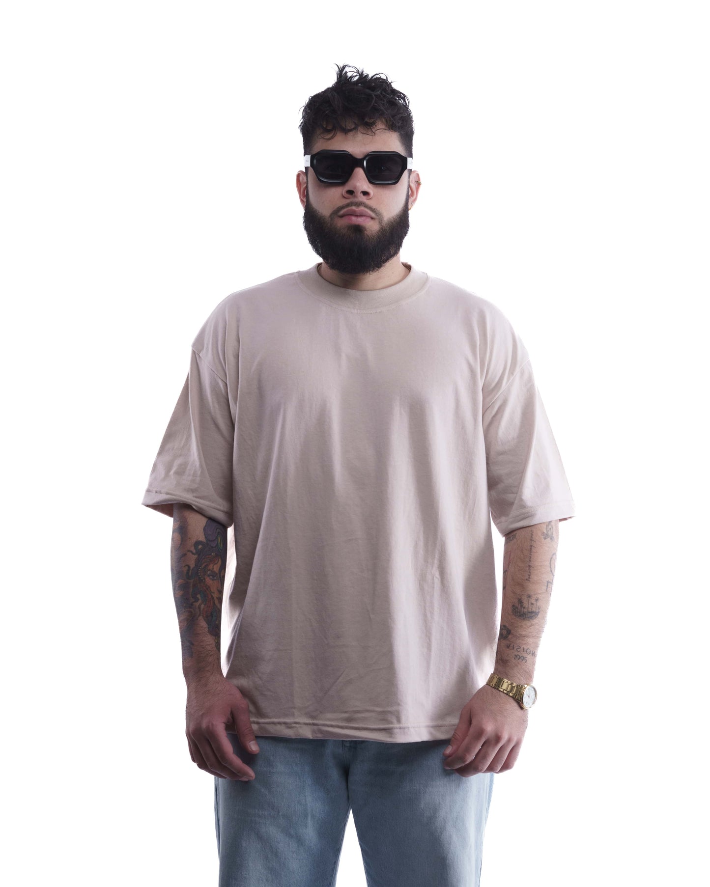 POLERA// OVERSIZED FIT// BEIGE