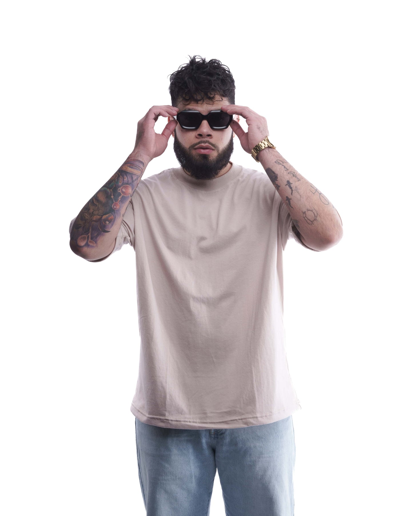 POLERA// OVERSIZED FIT// BEIGE